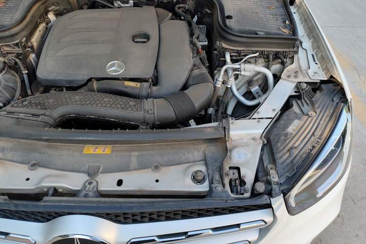 Used Mercedes-Benz GLC 2020 Facelifted GLC 260 L 4MATIC Dynamic Edition Engine Bay Left