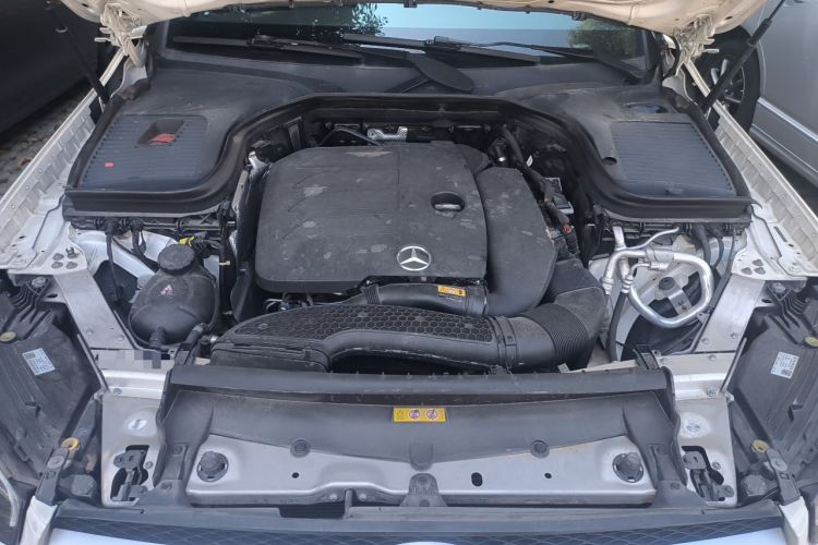 Used Mercedes-Benz GLC 2020 GLC 260 L 4MATIC Dynamic Model Engine Bay