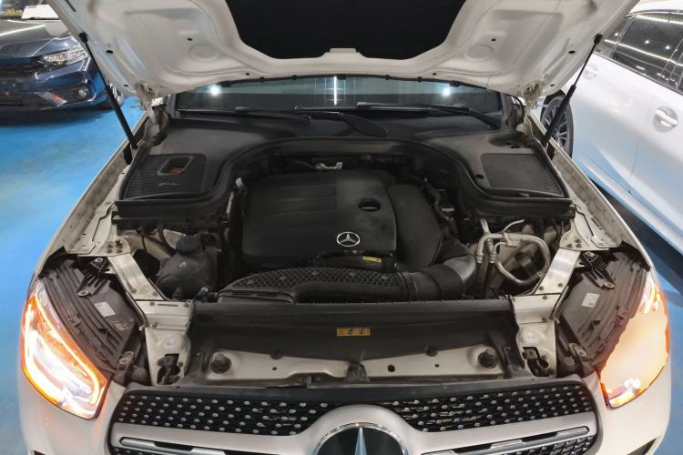 Used Mercedes-Benz GLC 2020 Facelift GLC 260 L 4MATIC Luxury Edition Engine Bay