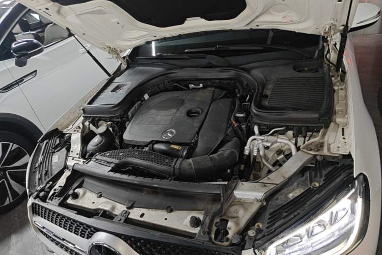 Used Mercedes-Benz GLC 2020 Facelift GLC 300 L 4MATIC Dynamic Edition Engine Bay