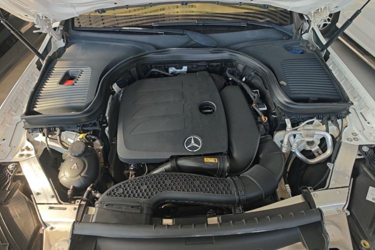Used Mercedes-Benz GLC 2020 GLC 300 L 4MATIC Dynamic Edition Engine Bay