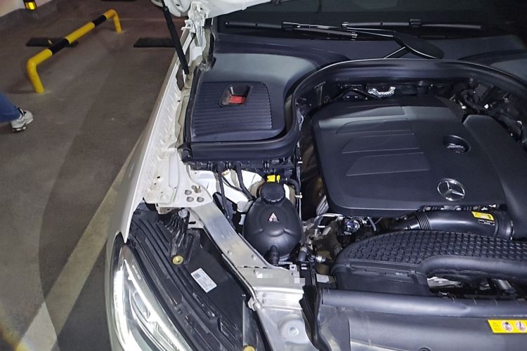 Used Mercedes-Benz GLC 2020 Facelift GLC 260 L 4MATIC Luxury Edition Engine Bay Right