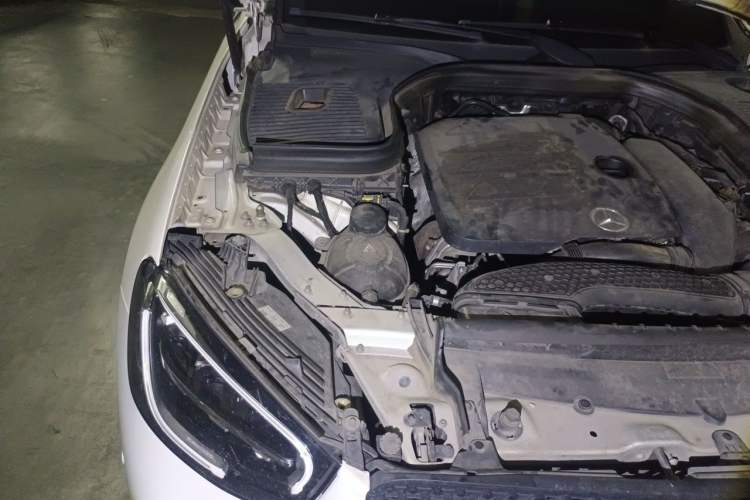 Used Mercedes-Benz GLC 2020 Facelift GLC 260 L 4MATIC Luxury Edition Engine Bay Right