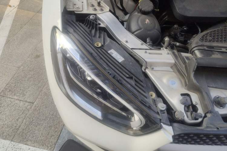Used Mercedes-Benz GLC 2020 Facelift GLC 300 L 4MATIC Dynamic Edition Engine Bay Right