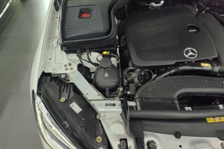 Used Mercedes-Benz GLC 2020 GLC 260 L 4MATIC Luxury Model Engine Bay Right