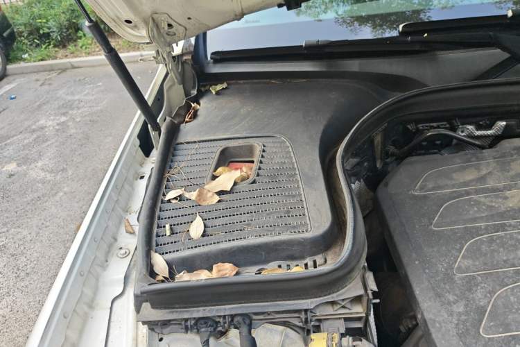Used Mercedes-Benz GLC 2020 GLC 260 L 4MATIC Dynamic Model Engine Bay Right