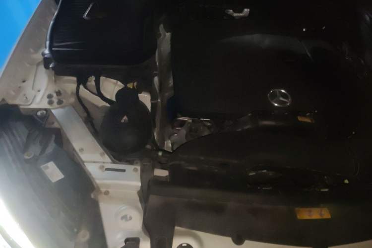 Used Mercedes-Benz GLC 2020 Facelift GLC 300 L 4MATIC Dynamic Edition Engine Bay Right
