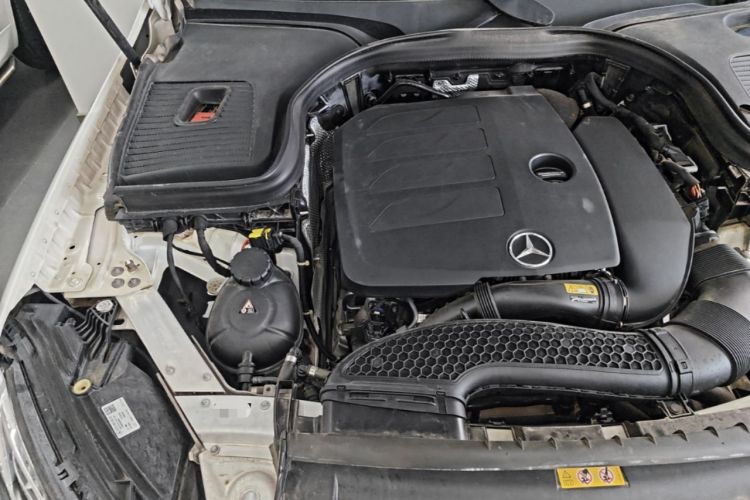 Used Mercedes-Benz GLC 2020 Facelift GLC 260 L 4MATIC Luxury Edition Engine Bay Right