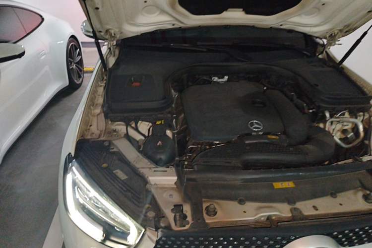 Used Mercedes-Benz GLC 2020 GLC 260 L 4MATIC Luxury Model Engine Bay Right
