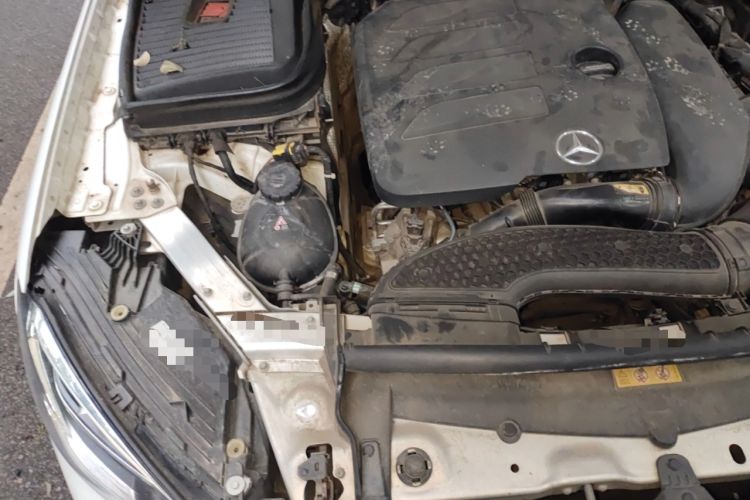 Used Mercedes-Benz GLC 2020 GLC 260 L 4MATIC Luxury Model Engine Bay Right