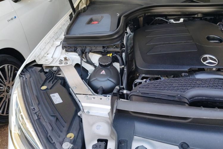 Used Mercedes-Benz GLC 2020 Facelift GLC 260 L 4MATIC Luxury Edition Engine Bay Right