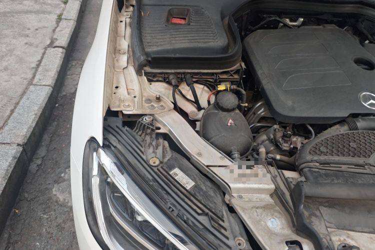 Used Mercedes-Benz GLC 2020 GLC 260 L 4MATIC Dynamic Model Engine Bay Right