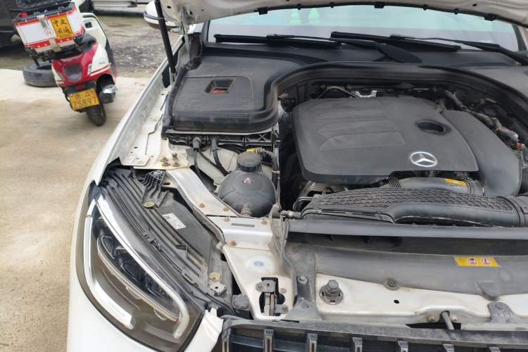 Used Mercedes-Benz GLC 2020 Facelift GLC 260 L 4MATIC Luxury Edition Engine Bay Right