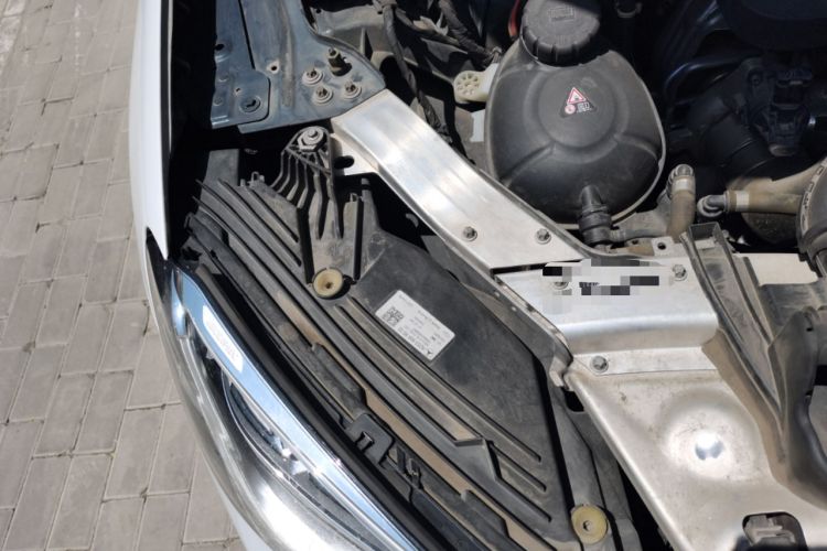 Used Mercedes-Benz GLC 2020 Facelift GLC 300 L 4MATIC Dynamic Edition Engine Bay Right