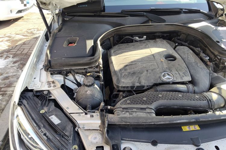 Used Mercedes-Benz GLC 2020 GLC 260 L 4MATIC Dynamic Model Engine Bay Right