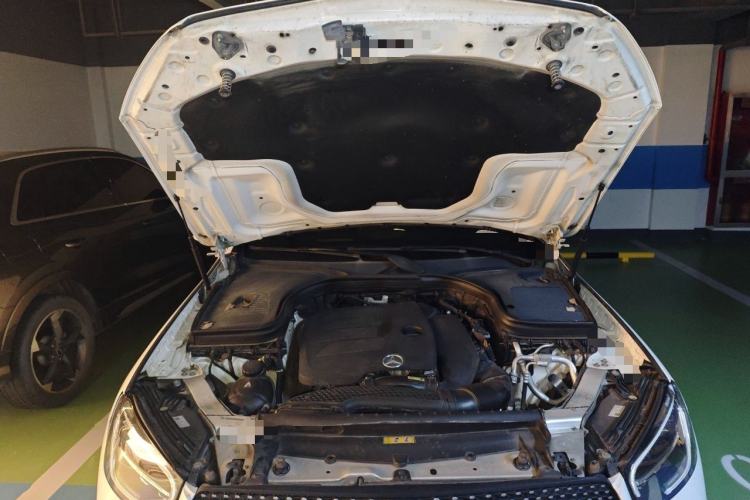 Used Mercedes-Benz GLC 2020 GLC 260 L 4MATIC Luxury Model Engine Bay