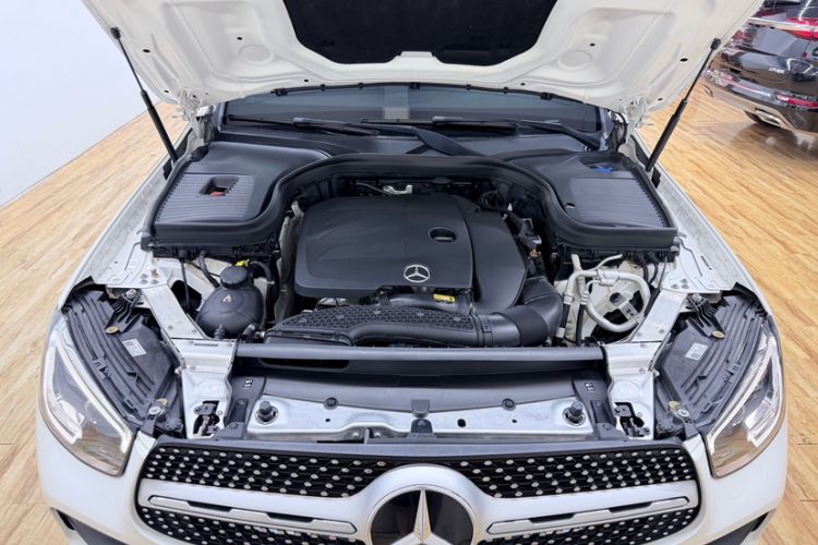 Used Mercedes-Benz GLC 2020 Facelifted GLC 300 L 4MATIC Luxury Edition Engine Bay