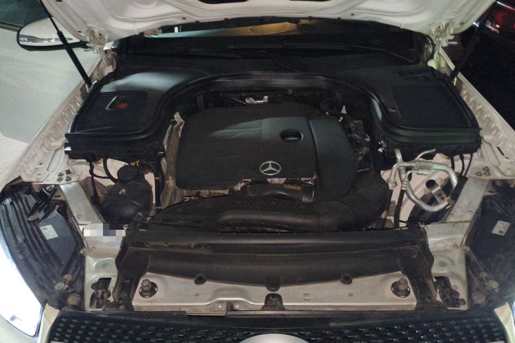 Used Mercedes-Benz GLC 2020 Facelift GLC 260 L 4MATIC Luxury Edition Engine Bay