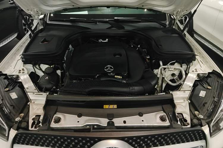 Used Mercedes-Benz GLC 2020 Facelift GLC 300 L 4MATIC Dynamic Edition Engine Bay