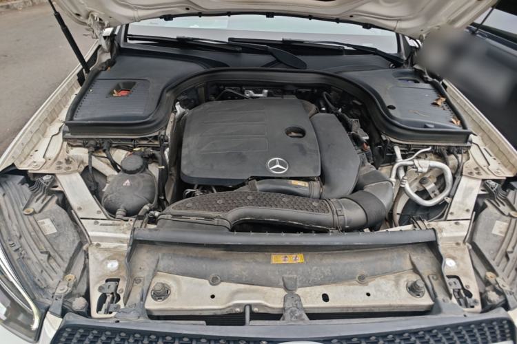 Used Mercedes-Benz GLC 2020 GLC 260 L 4MATIC Luxury Model Engine Bay