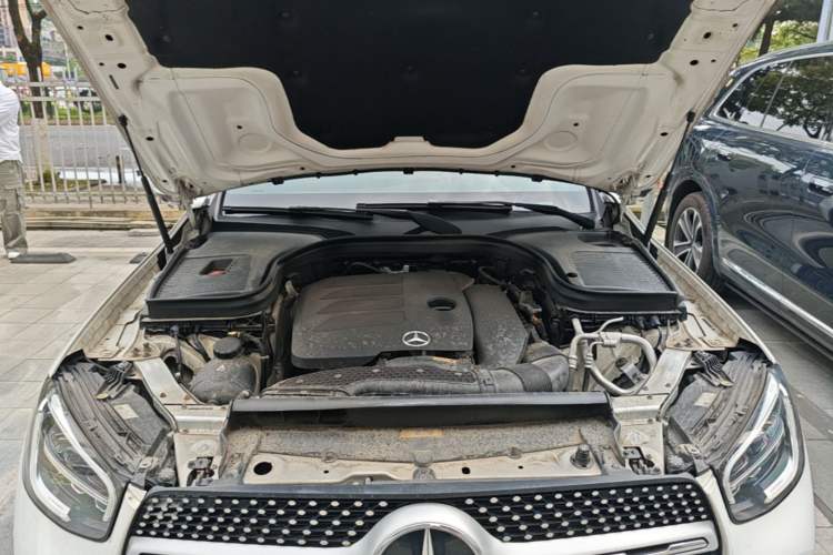 Used Mercedes-Benz GLC 2020 Facelift GLC 300 L 4MATIC Dynamic Edition Engine Bay