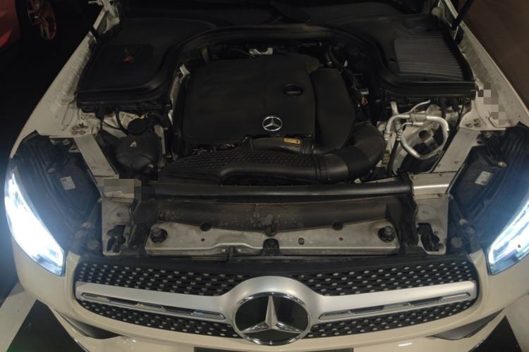 Used Mercedes-Benz GLC 2020 GLC 300 L 4MATIC Dynamic Edition Engine Bay