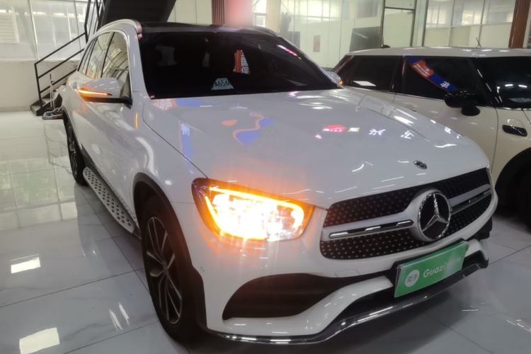 Used Mercedes-Benz GLC 2020 Facelifted GLC 300 L 4MATIC AMG-Line Exterior 1