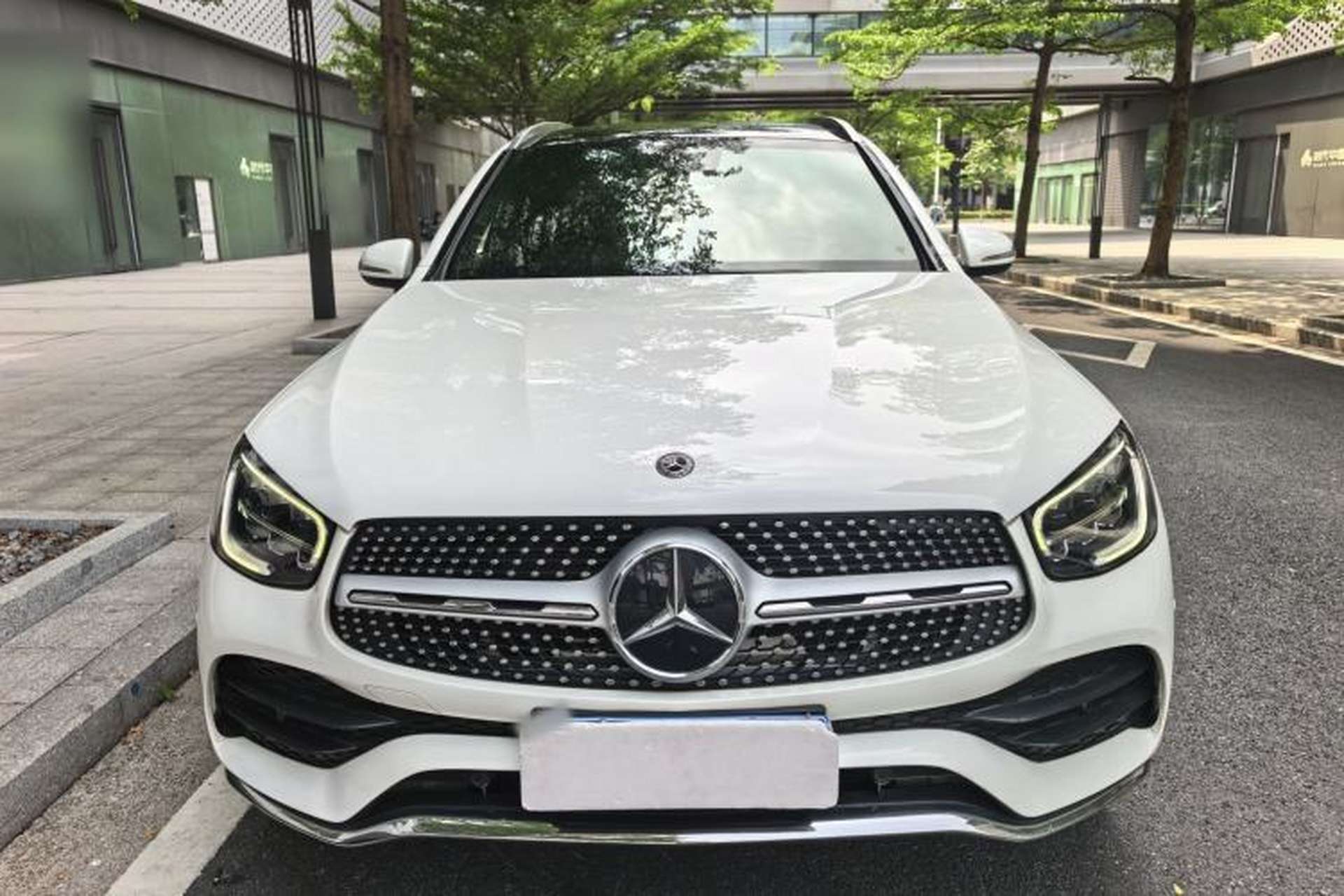 Used Mercedes-Benz GLC 2020 GLC 300 L 4MATIC Dynamic Edition Exterior 1