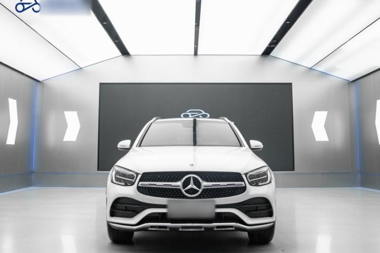 Used Mercedes-Benz GLC 2020 Facelift GLC 300 L 4MATIC Dynamic Edition Exterior 1