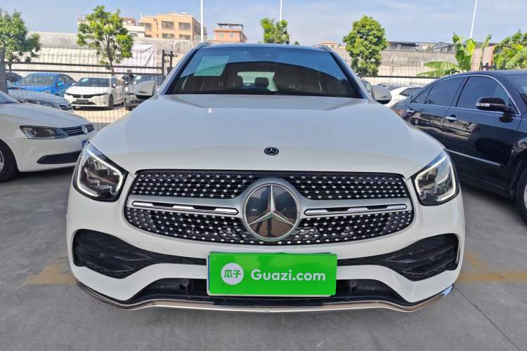 Used Mercedes-Benz GLC 2020 Facelift GLC 300 L 4MATIC Dynamic Edition Exterior 1