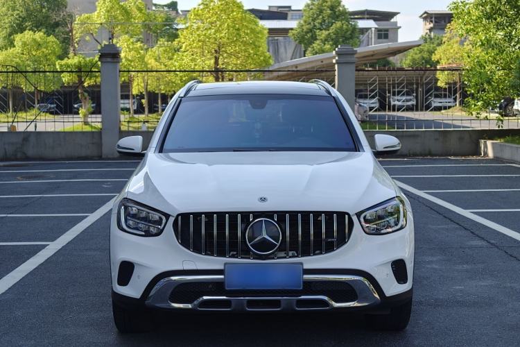 Used Mercedes-Benz GLC 2020 Facelifted GLC 260 L 4MATIC Dynamic Edition Exterior 1