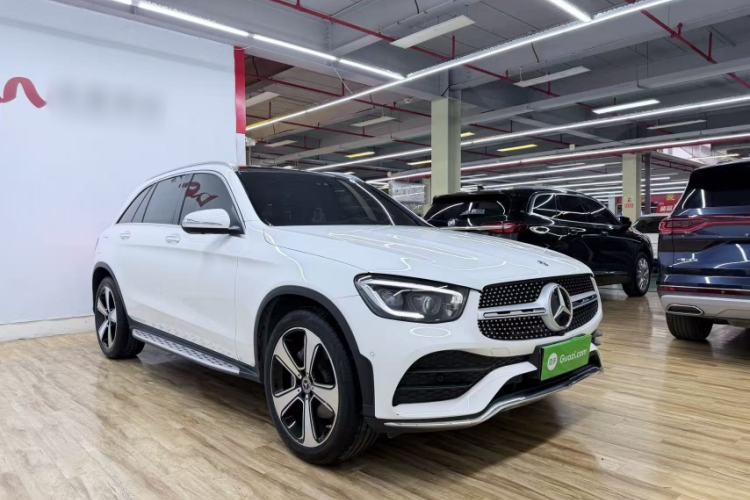 Used Mercedes-Benz GLC 2020 Facelifted GLC 300 L 4MATIC Luxury Edition Exterior 1