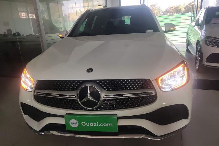 Used Mercedes-Benz GLC 2020 GLC 260 L 4MATIC Luxury Model Exterior 1