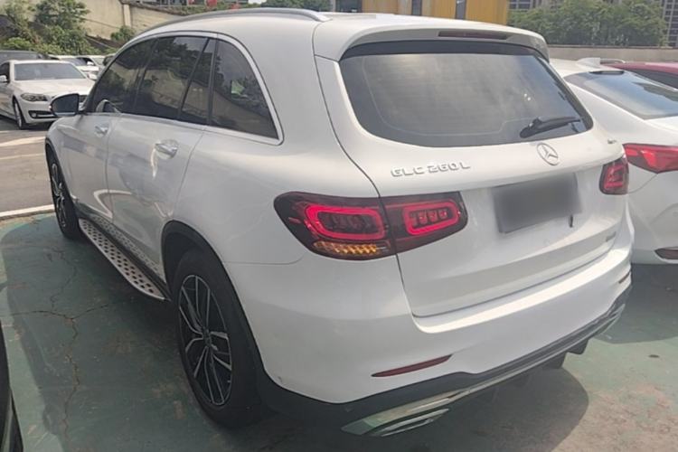 Used Mercedes-Benz GLC 2020 Facelift GLC 260 L 4MATIC Luxury Edition Exterior 2