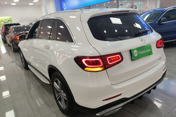 Used Mercedes-Benz GLC 2020 GLC 260 L 4MATIC Luxury Model Exterior 2