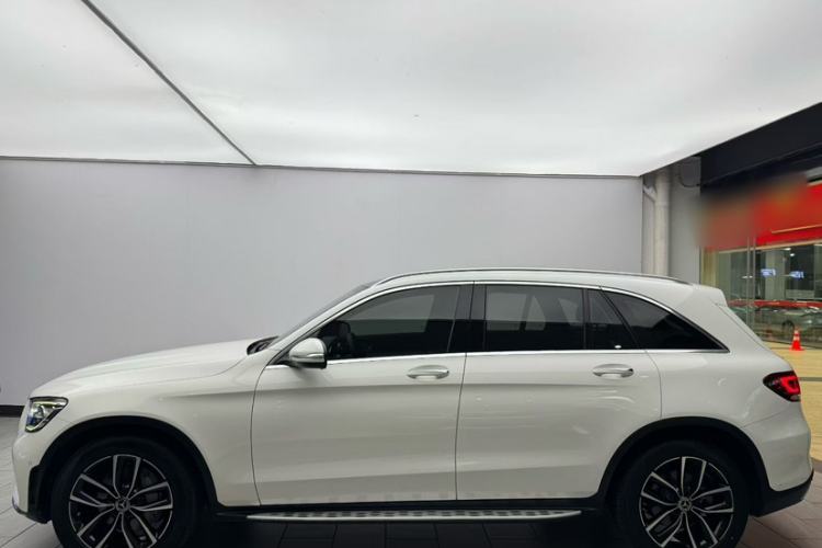 Used Mercedes-Benz GLC 2020 GLC 300 L 4MATIC Dynamic Edition Exterior 2