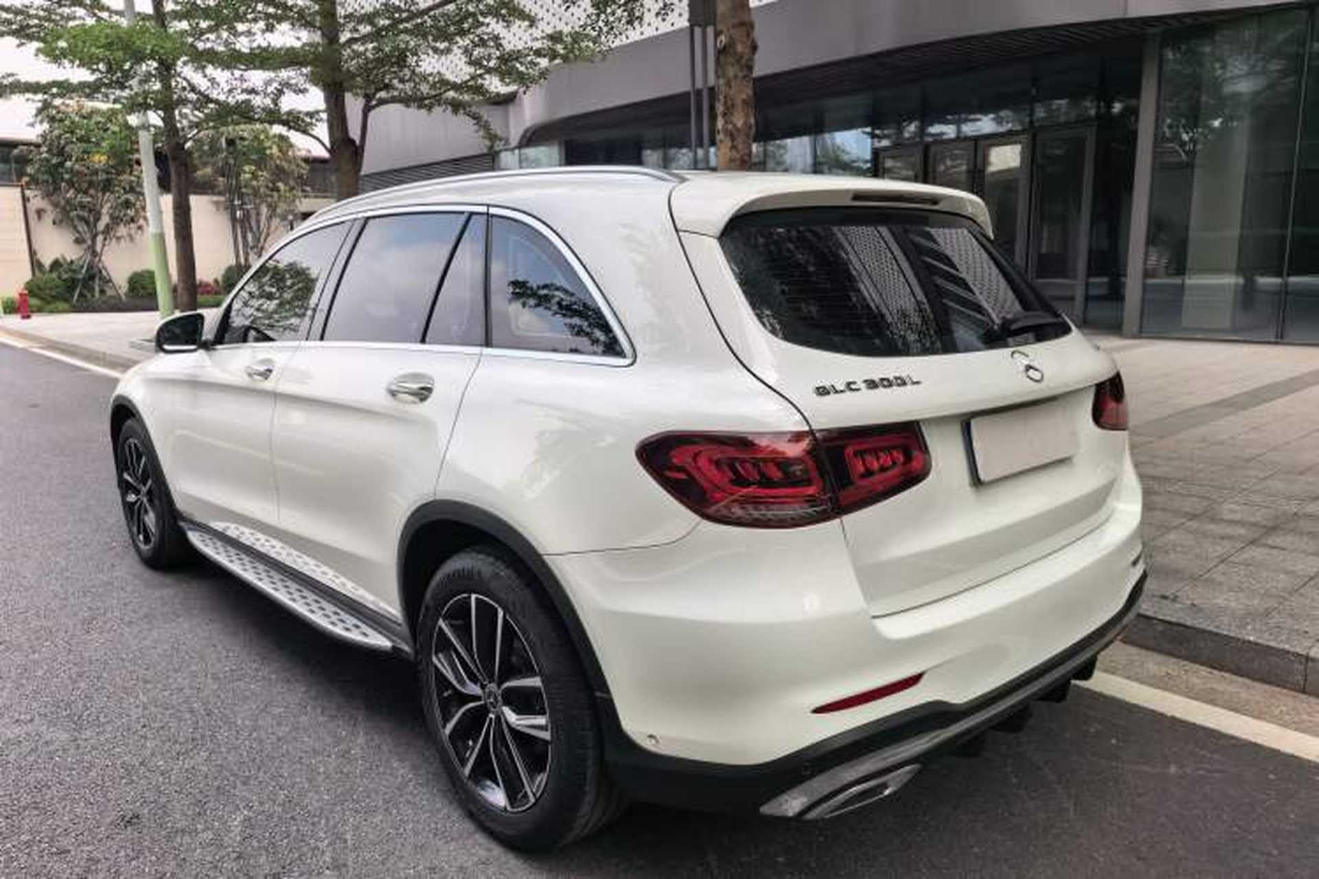 Used Mercedes-Benz GLC 2020 GLC 300 L 4MATIC Dynamic Edition Exterior 2