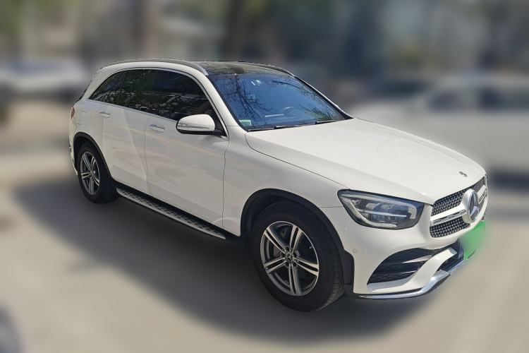 Used Mercedes-Benz GLC 2020 GLC 260 L 4MATIC Luxury Model Exterior 2