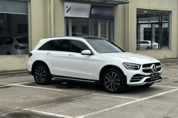 Used Mercedes-Benz GLC 2020 Facelift GLC 260 L 4MATIC Luxury Edition Exterior 2