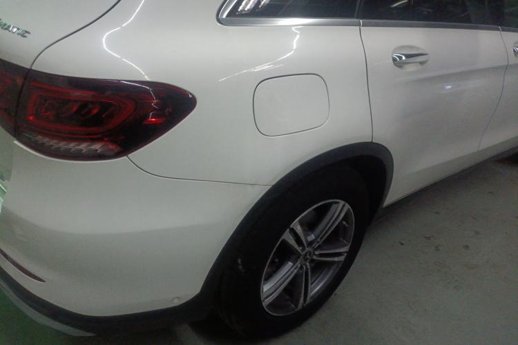 Used Mercedes-Benz GLC 2020 GLC 260 L 4MATIC Luxury Model Exterior 2
