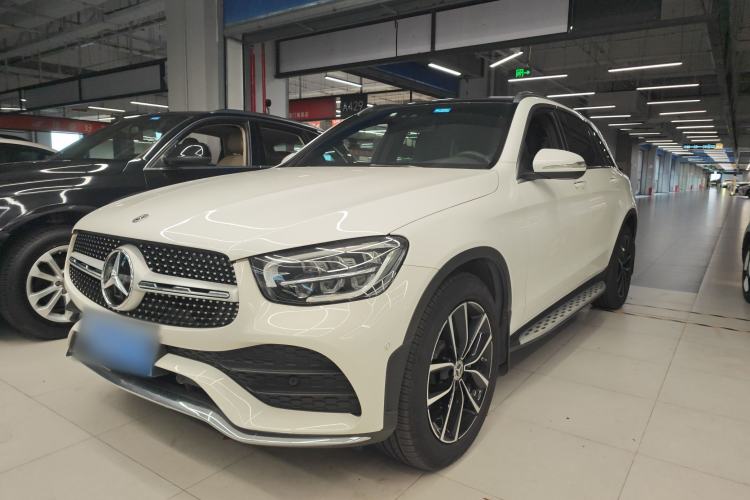 Used Mercedes-Benz GLC 2020 Facelift GLC 300 L 4MATIC Dynamic Edition Exterior 3
