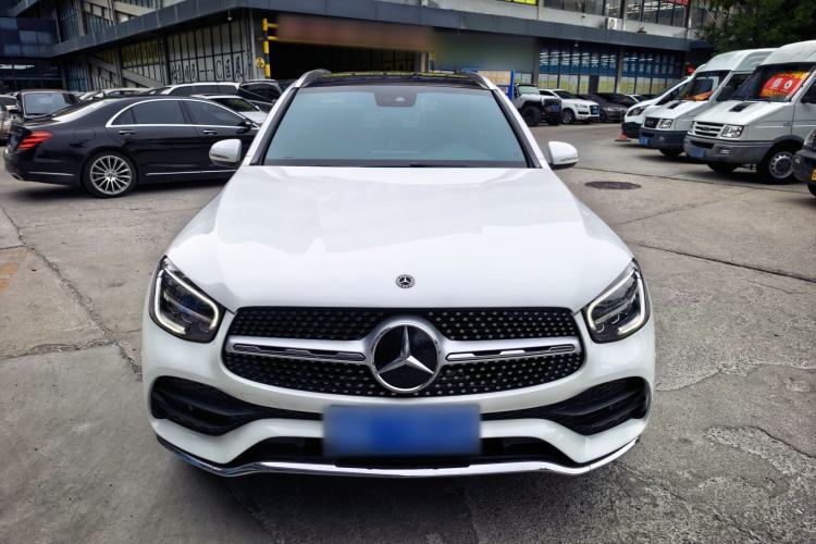 Used Mercedes-Benz GLC 2020 Facelift GLC 300 L 4MATIC Dynamic Edition Exterior 3