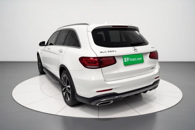 Used Mercedes-Benz GLC 2020 Facelift GLC 260 L 4MATIC Luxury Edition Exterior 3