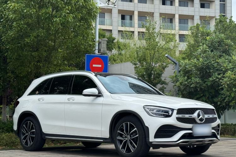 Used Mercedes-Benz GLC 2020 Facelift GLC 300 L 4MATIC Dynamic Edition Exterior 3