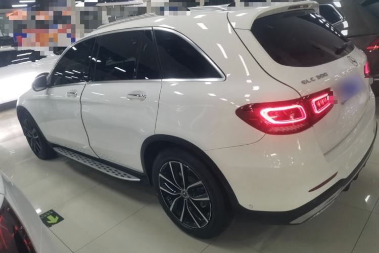 Used Mercedes-Benz GLC 2020 Facelift GLC 300 L 4MATIC Dynamic Edition Exterior 3