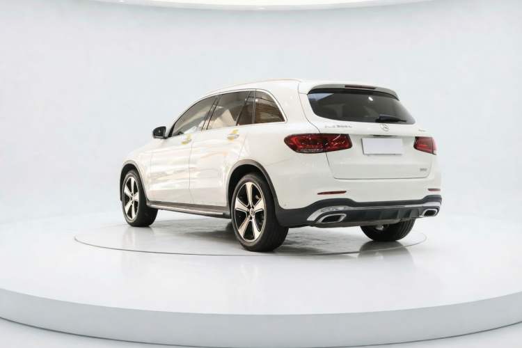 Used Mercedes-Benz GLC 2020 Facelifted GLC 300 L 4MATIC Luxury Edition Exterior 3