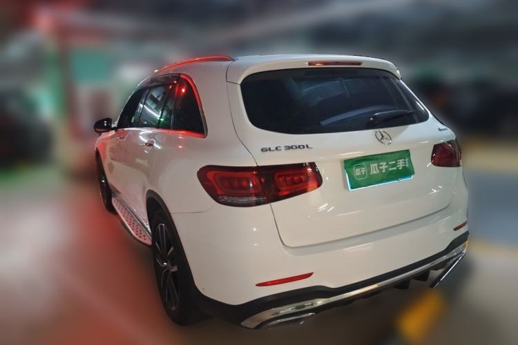 Used Mercedes-Benz GLC 2020 Facelift GLC 300 L 4MATIC Dynamic Edition Exterior 3