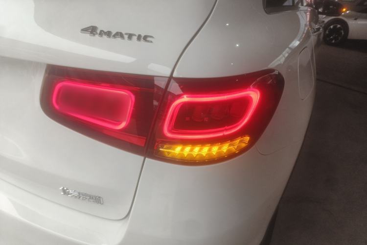 Used Mercedes-Benz GLC 2020 GLC 300 L 4MATIC Dynamic Edition Exterior 3