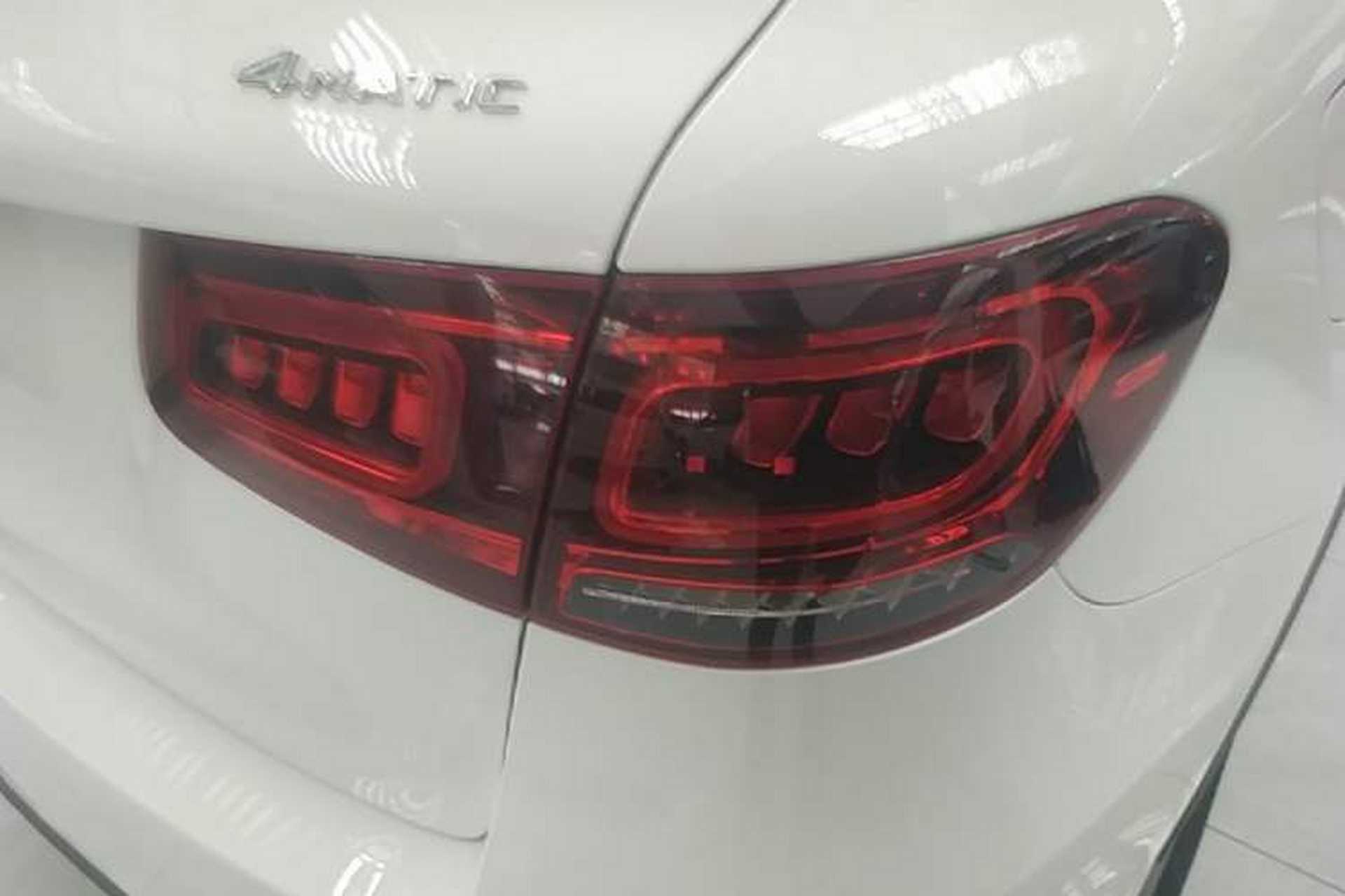 Used Mercedes-Benz GLC 2020 GLC 260 L 4MATIC Luxury Model Exterior 3
