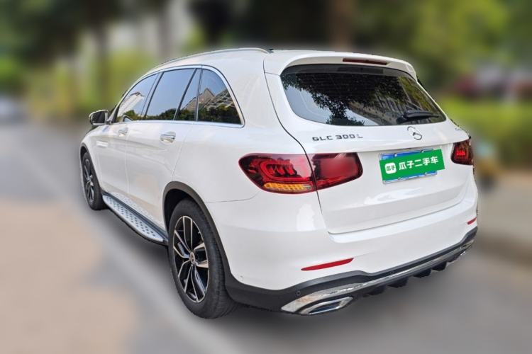 Used Mercedes-Benz GLC 2020 GLC 300 L 4MATIC Dynamic Edition Exterior 3